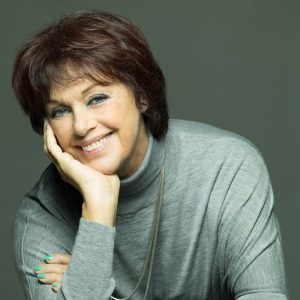 Portrait de Anny Duperey, invitée en dédicace à la librairie Payot Morges en octobre 2025